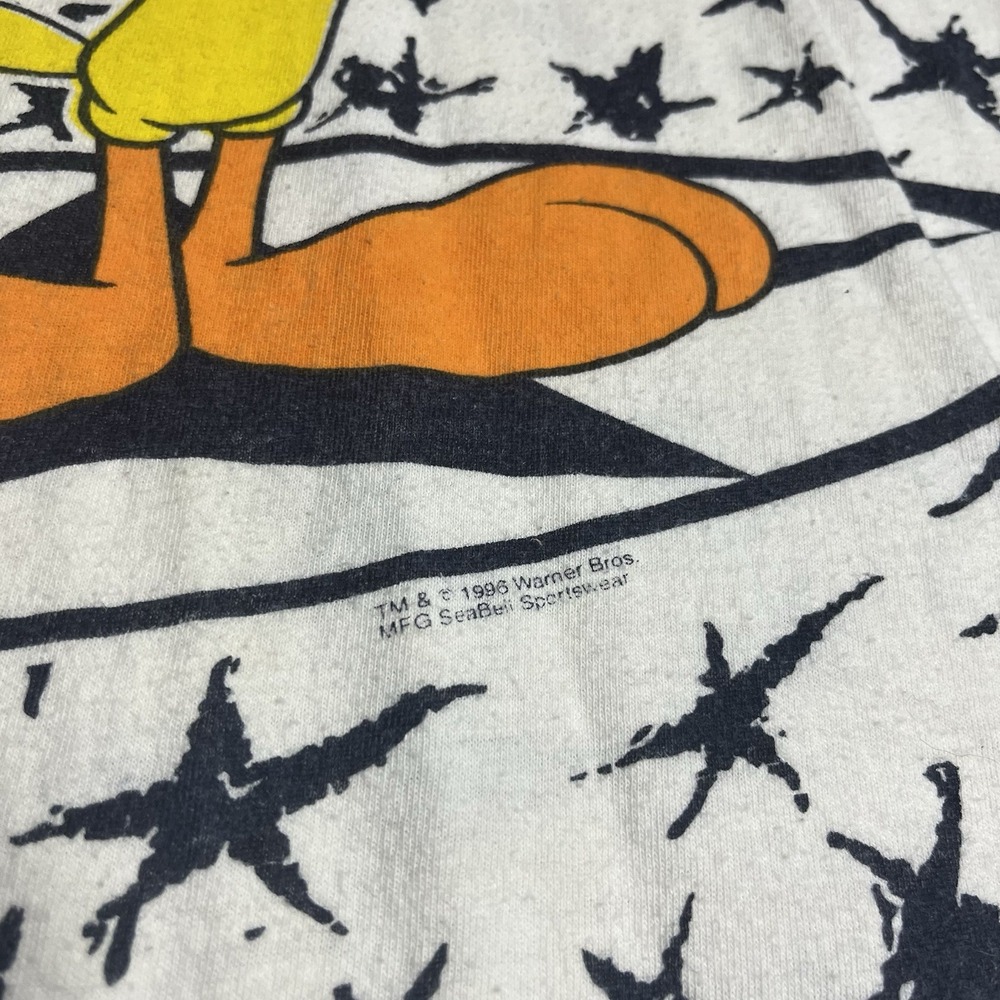 Tweety Shirt One Size Fits Most White Aop Vintage 90s American Pride USA - Picture 3 of 16